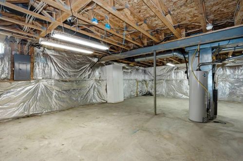 7991 Windsome Ct, Blacklick OH  43004-8104 exterior