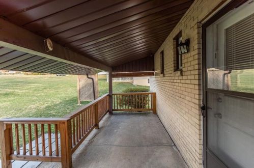 106 11th St, Connellsville PA  15425-2415 exterior