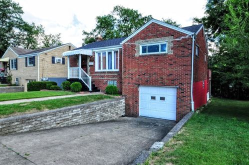 1944 Dale St, Pittsburgh, PA 15205-3831