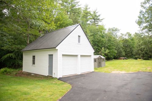 1458 1st Nh Tpke, Northwood NH  03261-3218 exterior