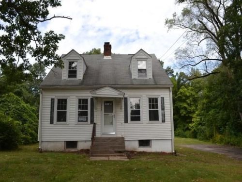 764 Park Ave, Windsor, CT 06095-3229