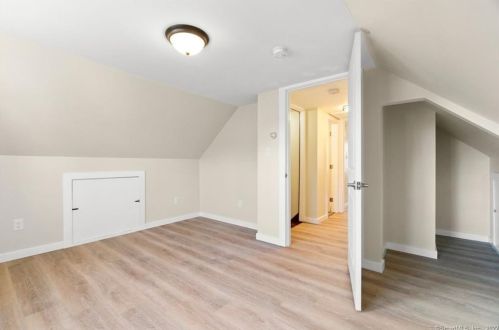 53 Cedar Grove Ave, United States Coast Guard Ac CT  06320-3732 exterior