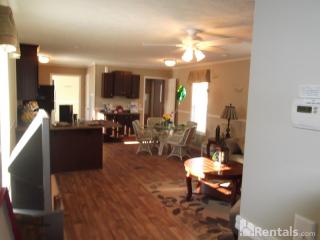 422 Birchwood Dr, Moncks Corner SC  29461-3038 exterior