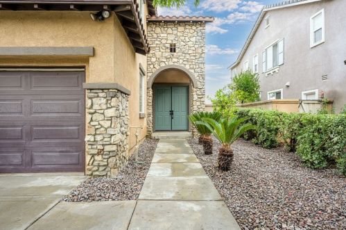 21 Via Scenica, Lake Elsinore CA  92532-0129 exterior