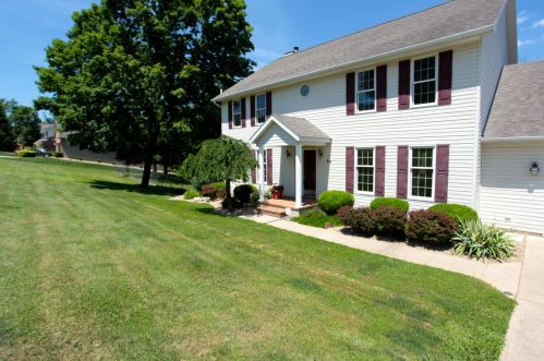 34 Ledgewood Dr, Chillicothe, OH 45601-1947