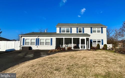 12906 Clearfield Dr, Bowie, MD 20715-1105