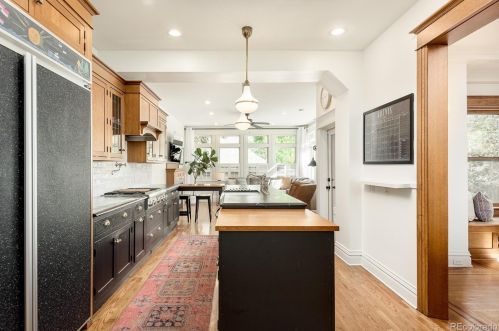 638 Franklin St, Denver CO  80209-4503 exterior