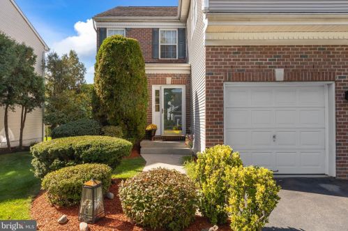 15 Fountayne Ln, Trenton, NJ 08648-2679