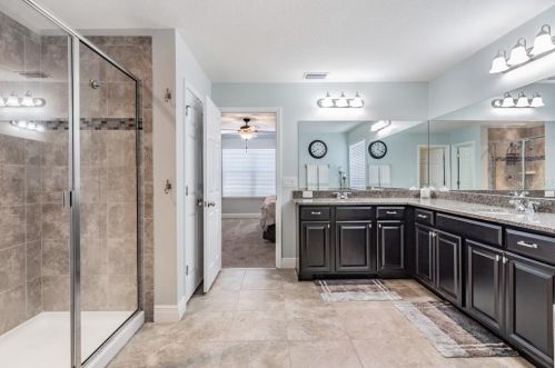 1606 Feather Grass Loop, Lutz FL  33558-2804 exterior