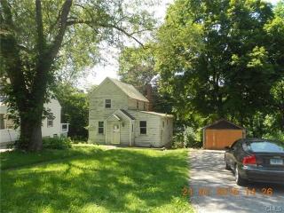 29 Broad St, Danbury, CT 06810-6204