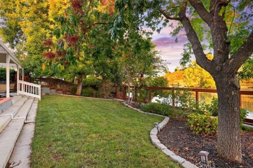 30305 Mira Loma Dr, Temecula CA  92592-2135 exterior