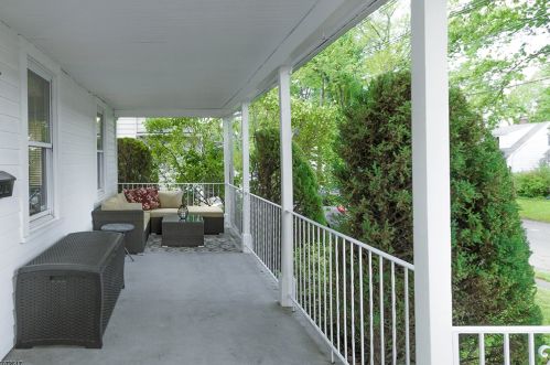 32 Portland Ave, Fanwood NJ  07023-1144 exterior