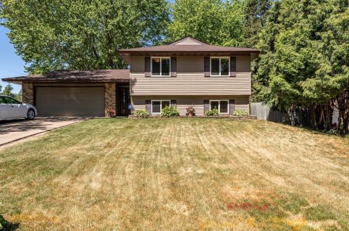 1132 Parkwood Ln, Stillwater MN  55082-5456 exterior