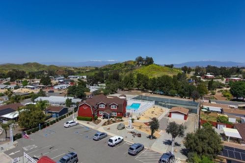 33347 Harvest Way, Wildomar CA 92595-9118 exterior