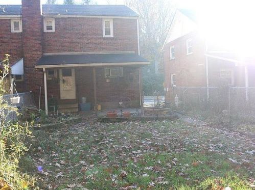 552 Maytide St, Pittsburgh PA  15227-1730 exterior