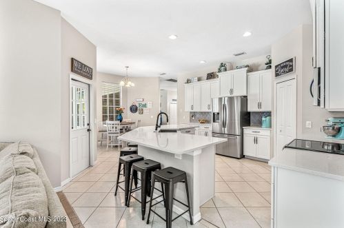 816 Brookstone Dr, Merritt Island FL  32952-4141 exterior