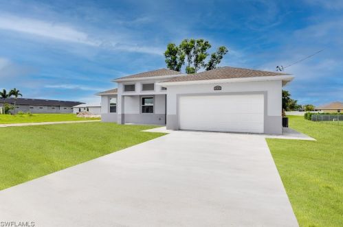 408 14th Ave, Cape Coral, FL 33909-2145