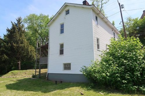 1879 Romine Ave, Mckeesport PA  15132-3547 exterior