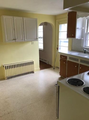 179 Sta Ave, Yarmouth MA 02664-3019 exterior