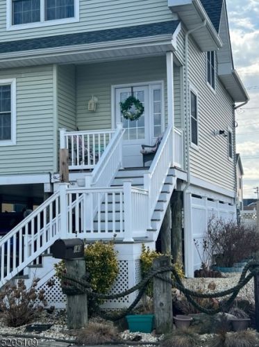 143 Bayside Rd, Lavallette, NJ 08735-3302