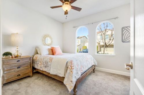 2994 Beatty Dr, Folsom CA  95762-7000 exterior