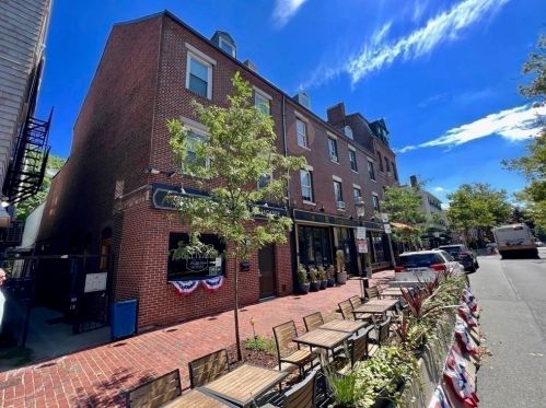 87 Main St, Boston MA exterior