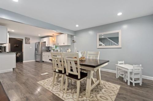 413 Vogel Dr, New Kensington PA  15068-5045 exterior