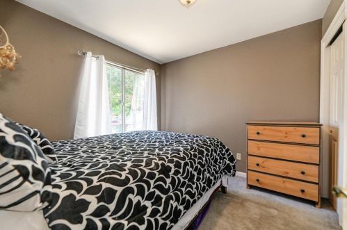 7321 Little Acorn Way, Rio Linda CA  95673-1336 exterior