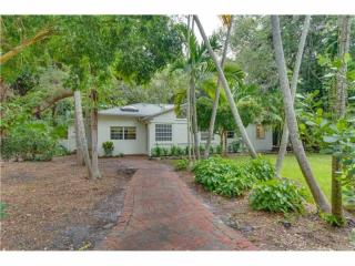 3655 Justison Rd, Miami, FL 33133-6151