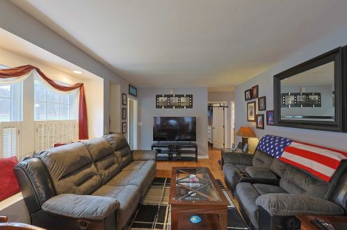 5 Haggerty Hill Rd, Rhinebeck NY  12572-2616 exterior