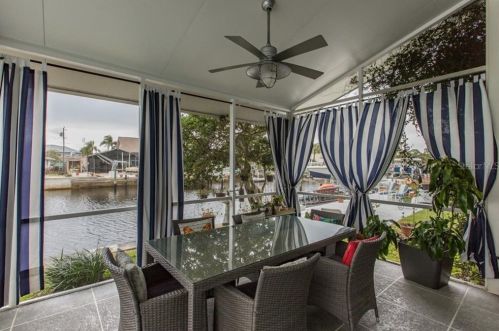 8053 Island Dr, Port Richey FL  34668-6223 exterior