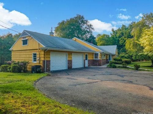 330 Hill Rd, Stamford, CT 06902-1714