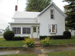 110 1st St, Arcanum, OH 45304-1208