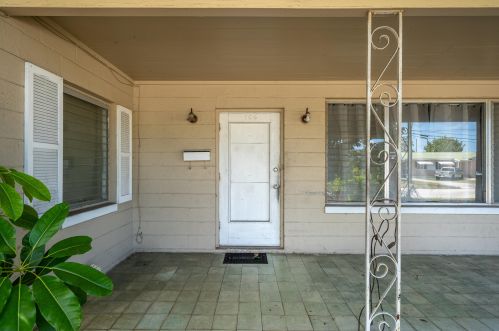 706 Ohio Ave, Fort Pierce, FL 34950-8151