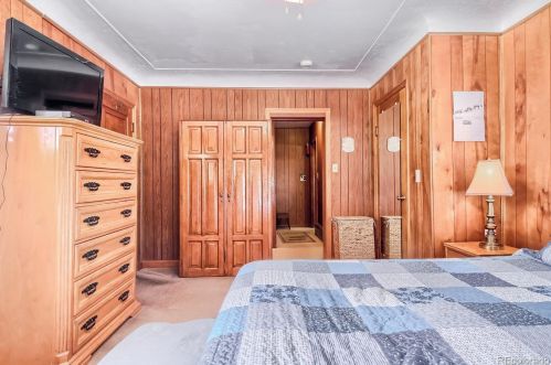 4100 Pearl St, Englewood CO 80113-6913 exterior