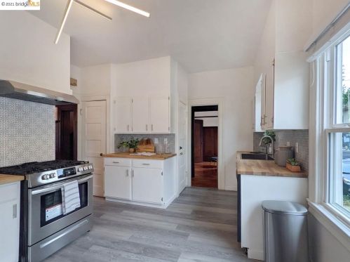1450 4th Ave, Oakland CA  94606-2317 exterior
