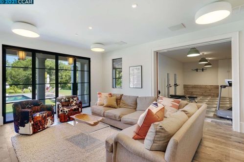 519 Miner Rd, Orinda CA  94563-1426 exterior