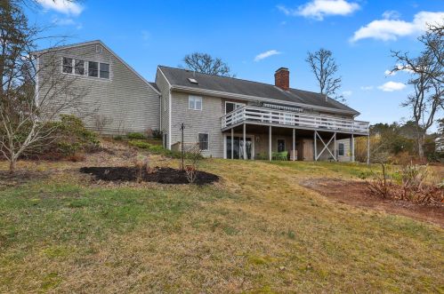 595 Riverview Dr, Chatham MA  02633-1117 exterior