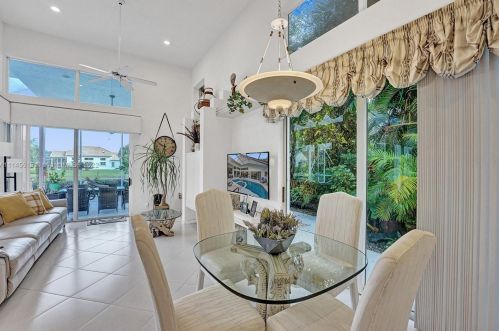 11646 Privado Way, Boynton Beach FL  33437-1924 exterior
