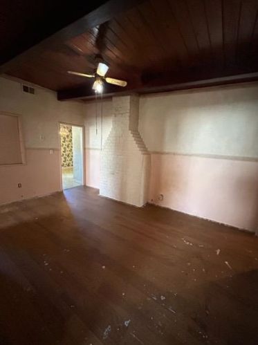 112 Clanton Ave, Woodland CA  95695-4648 exterior