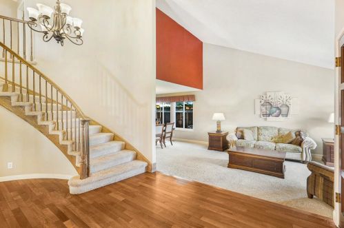 16711 Willow Creek Dr, Morgan Hill CA  95037-4819 exterior