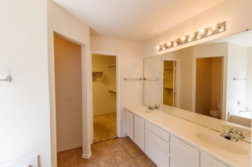 8059 Southern Pine Way, Fort Worth TX  76123-2069 exterior