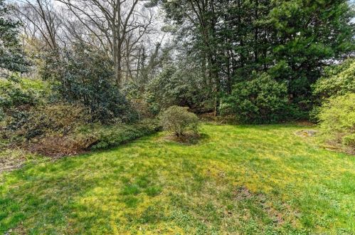 159 Azalea Dr, Groton CT  06340-4126 exterior