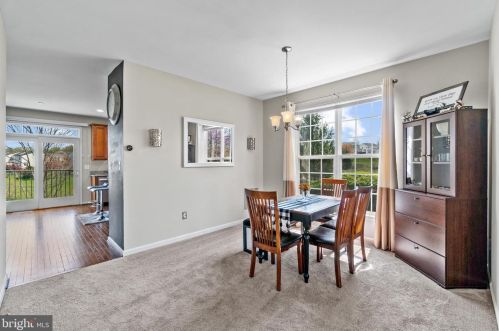 317 Baish Dr, Leesburg VA 20175-6149 exterior