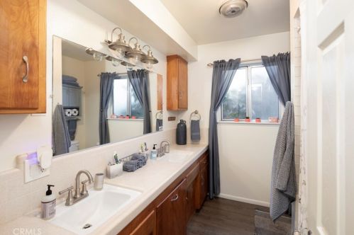 988 Magnolia Dr, Pismo Beach CA  93420-4233 exterior