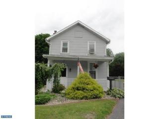 623 Warren St, Molino, PA 17961-1309