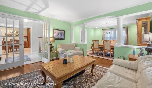 99 Leonard Ave, Leonardo NJ  07737-1538 exterior