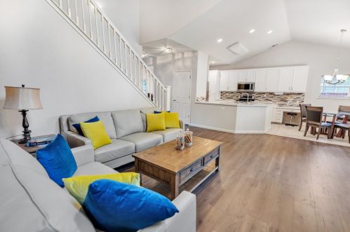 1710 Humboldt Ct, Los Banos CA  93635-5392 exterior