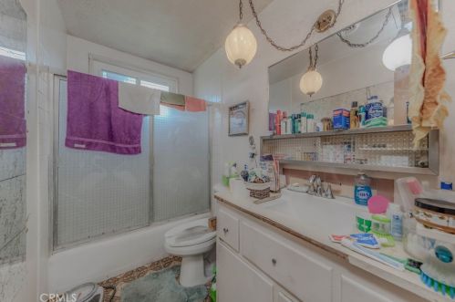 14212 Taft St, Garden Grove CA  92843-4939 exterior