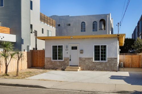 1617 Locust St, San Diego, CA 92106-2250